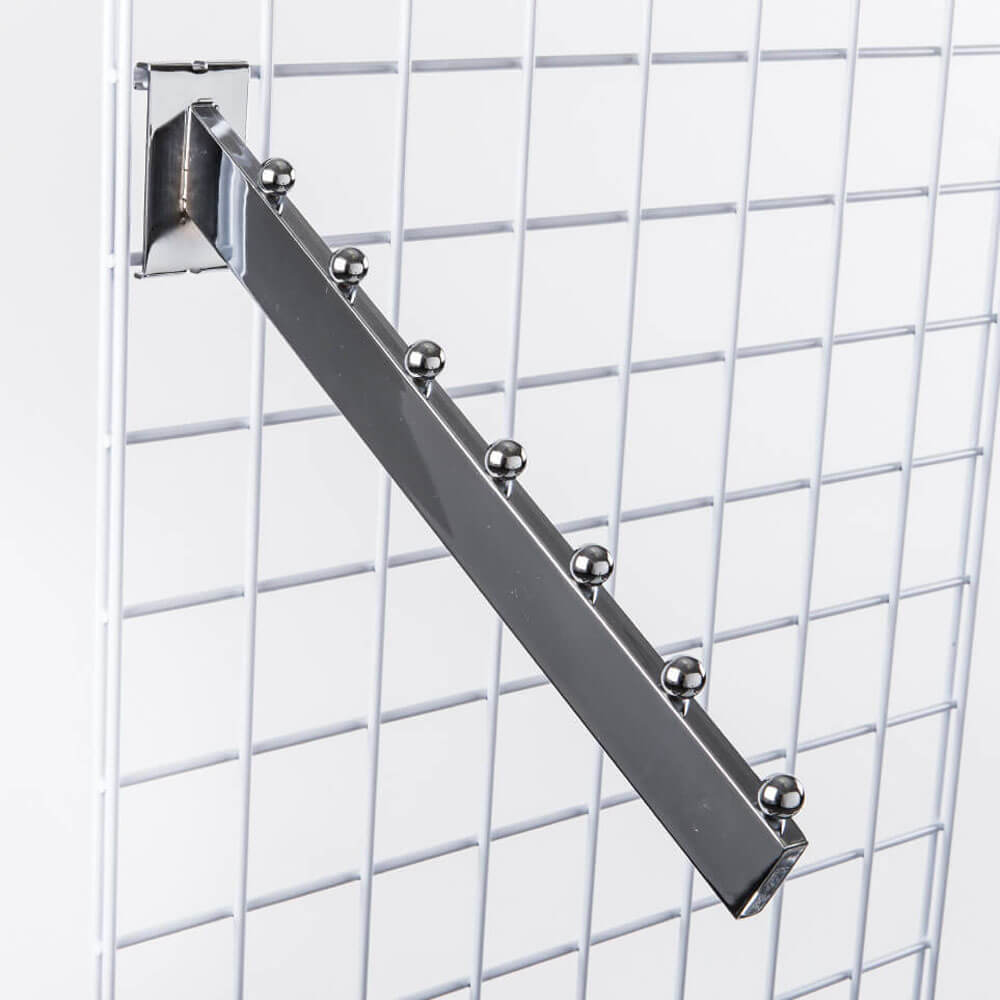 Grid 16" Waterfall with Balls - Rectangular